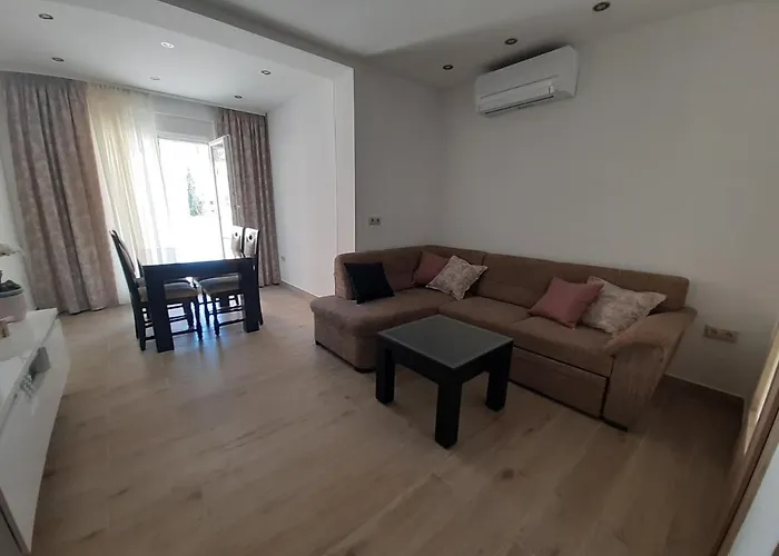Apartment Lucky With Jacuzzi