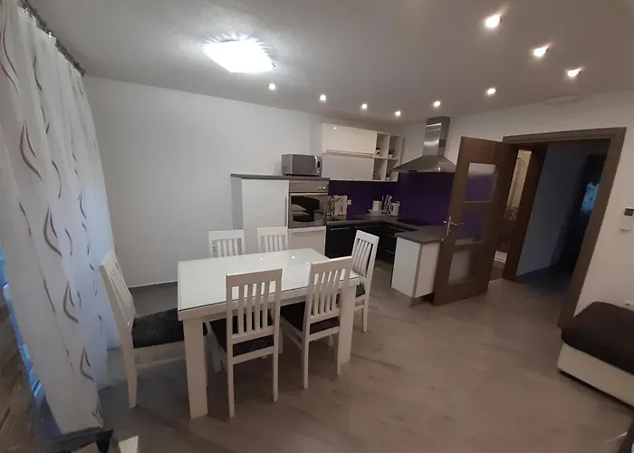 Apartment Lucky With Jacuzzi