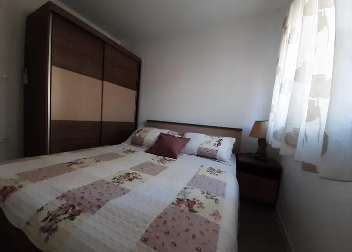 Apartment Lucky With Jacuzzi