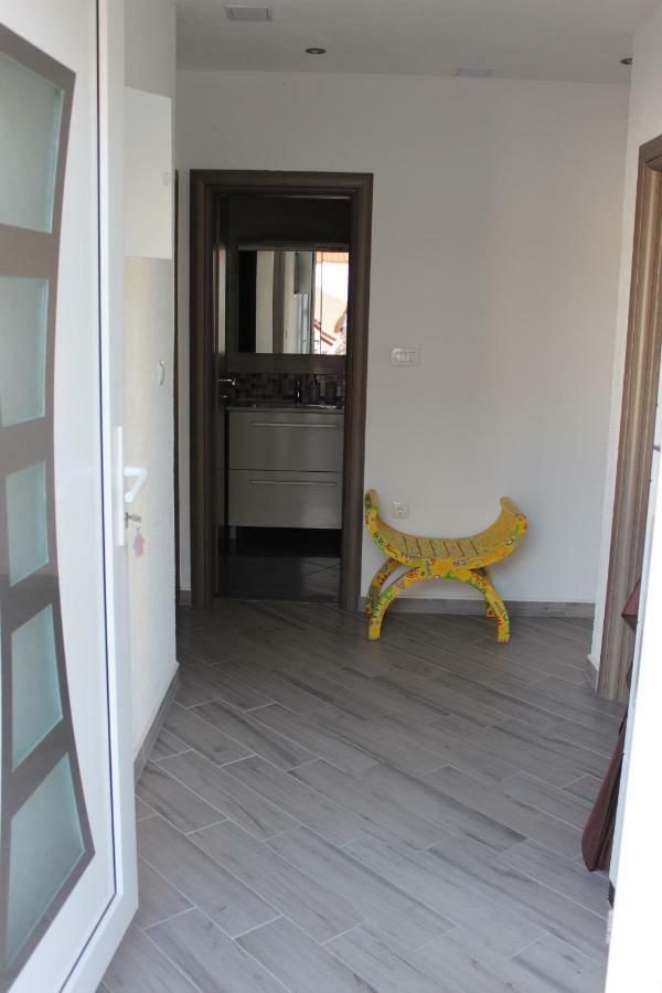 Lucky With Jacuzzi Apartment *